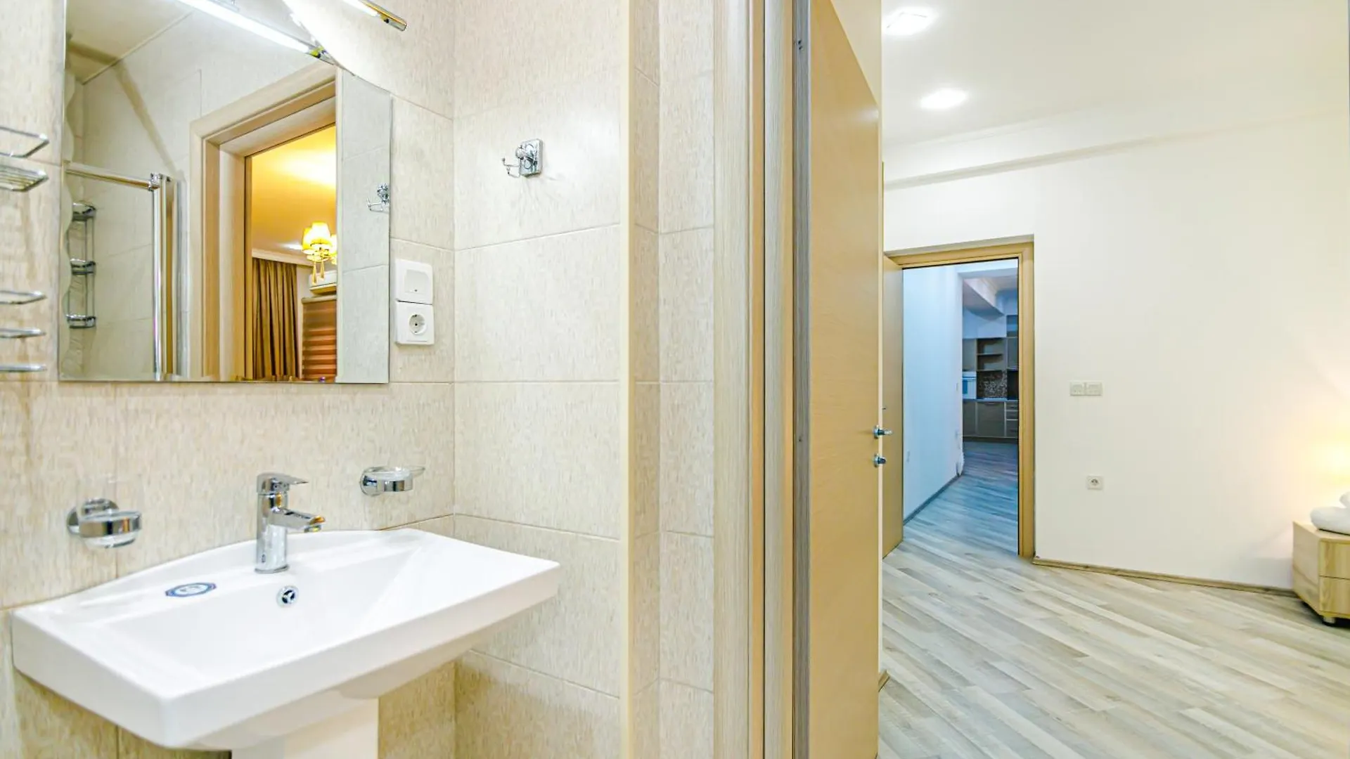 Sultan Luxury Apartment In Nizami Street Baku