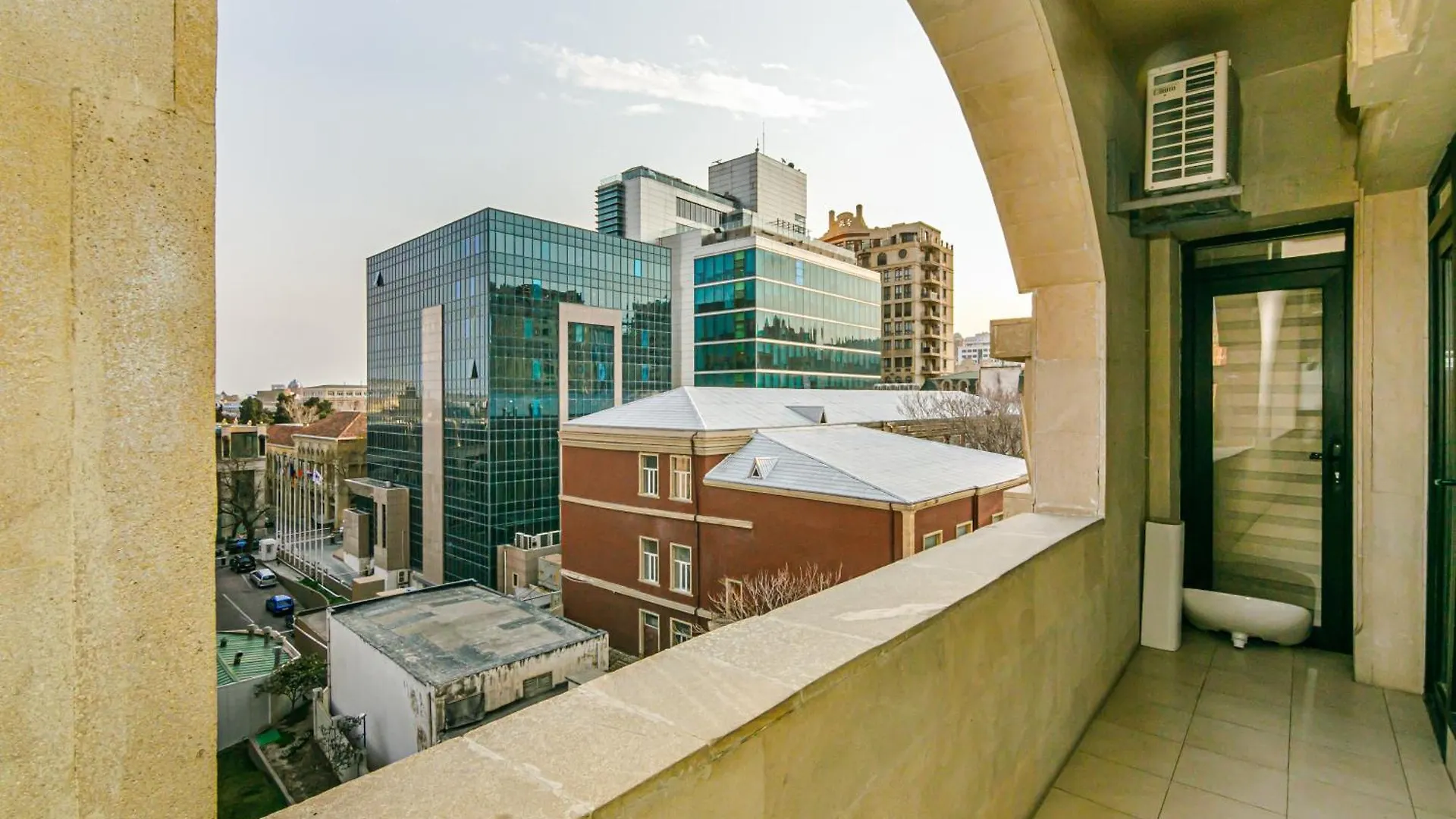 Sultan Luxury Apartment In Nizami Street Baku