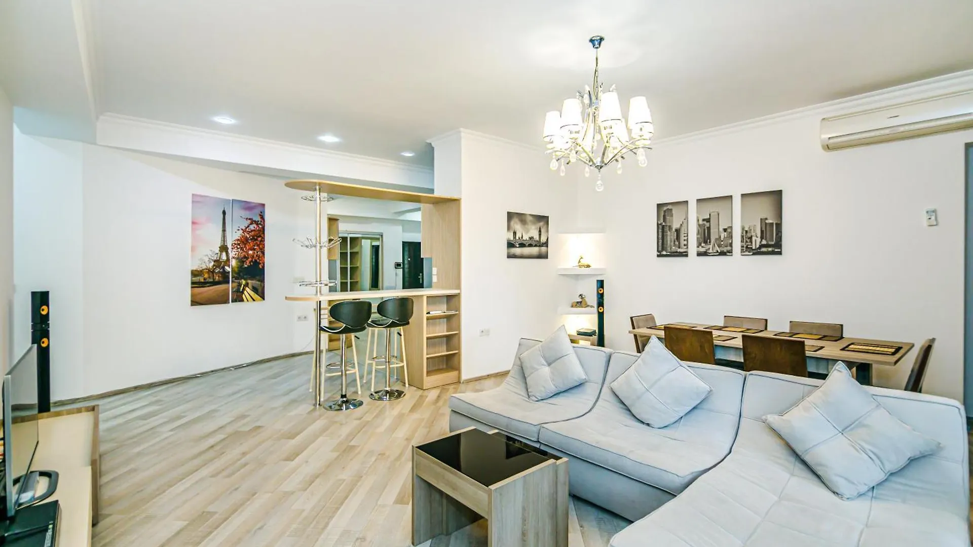 Sultan Luxury Apartment In Nizami Street Baku