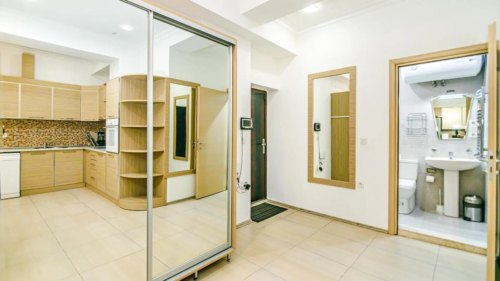 Sultan Luxury Apartment In Nizami Street Baku